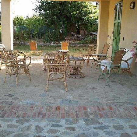 Locanda San Lorenzo Roddino Exterior foto