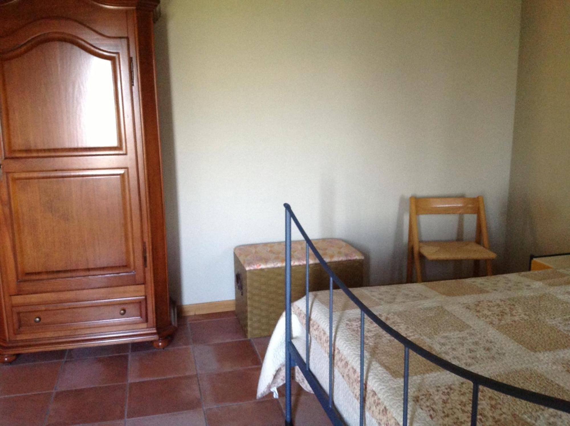 Locanda San Lorenzo Roddino Habitación foto